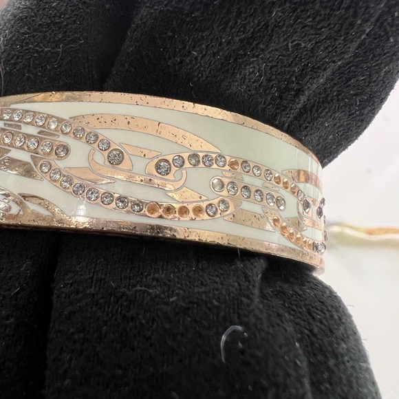 Henri Bendel bracelet - Picture 4 of 5